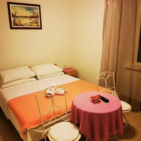 Guest house Grannykatesrooms2
